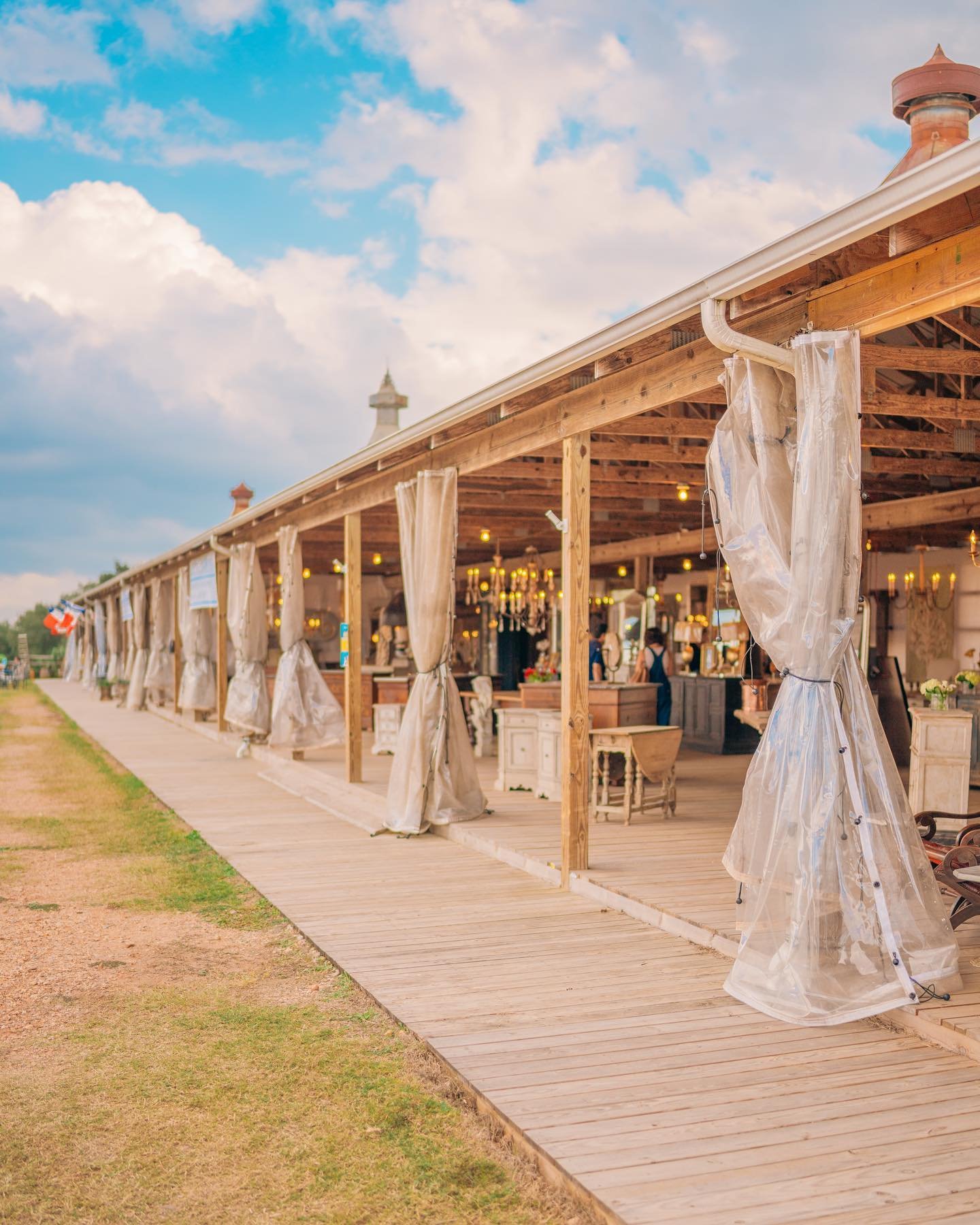 Round Top Fall Antique Show